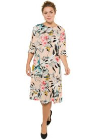 Ulla Popken jurk - grote maten lichtperzik